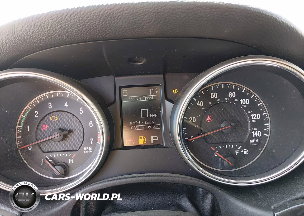 2013 Jeep Grand Cherokee Laredo VIN:1C4RJFAGXDC556470 - 7