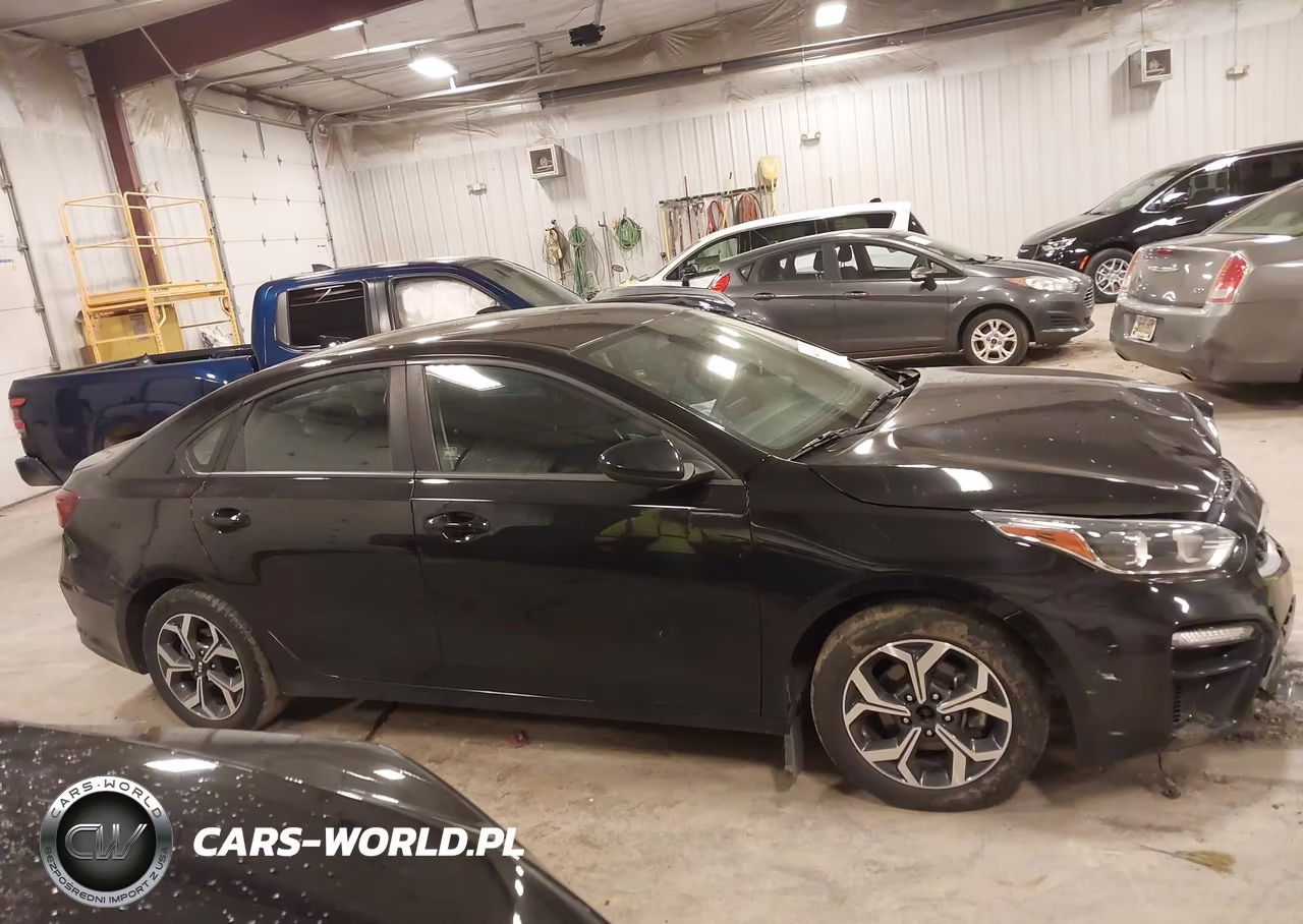 2020 Kia Forte Lxs VIN:3KPF24ADXLE203096 - 13