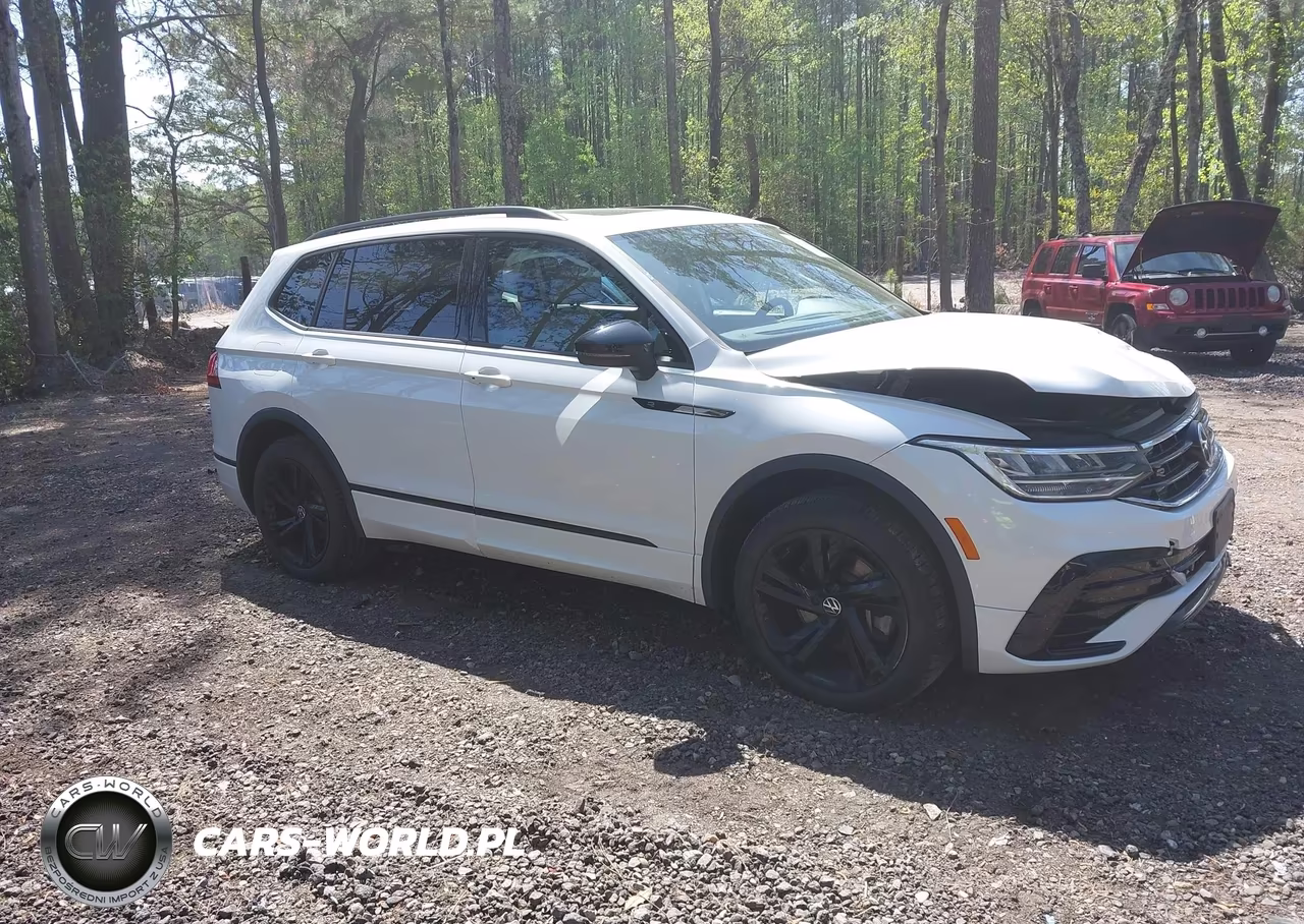2023 Volkswagen Tiguan 2.0T Se R-Line Black