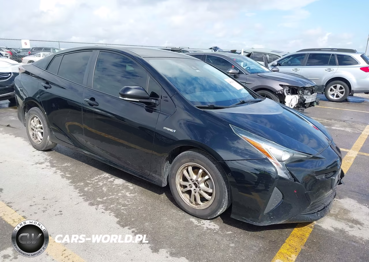 2018 Toyota Prius Two – zdjęcie 1 z 17