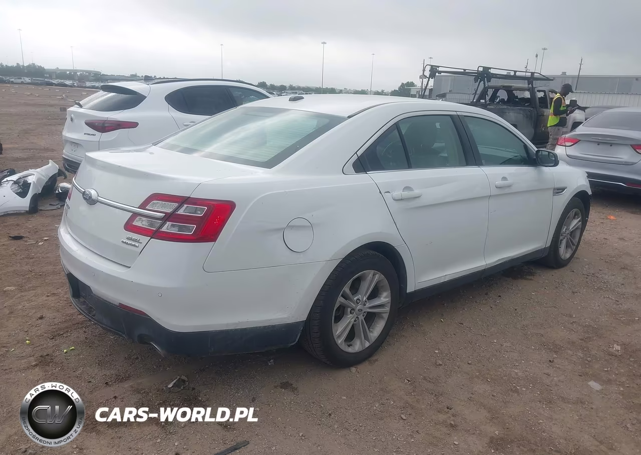 2015 Ford Taurus Sel VIN:1FAHP2E80FG196259 - 4