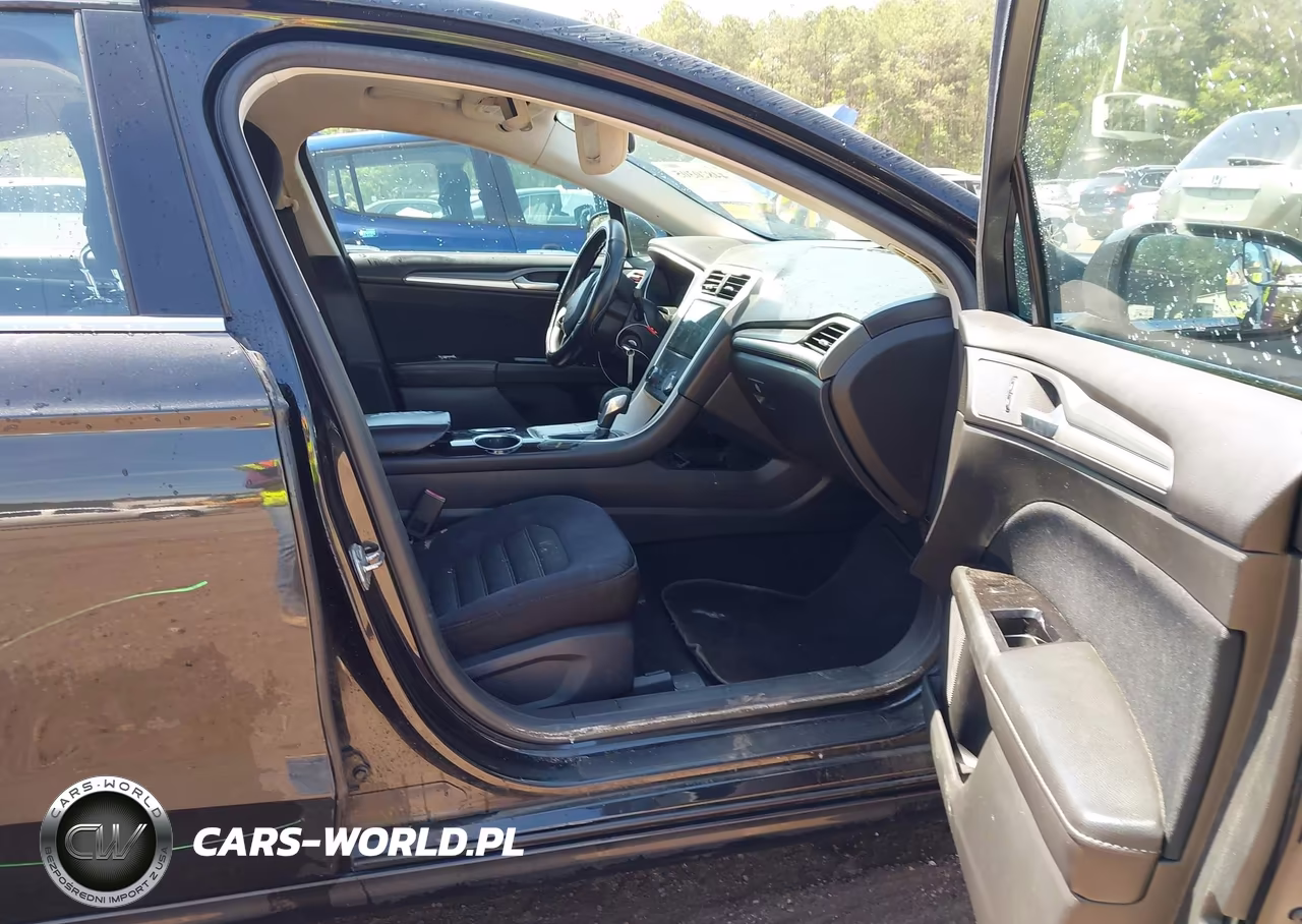 2014 Ford Fusion Se VIN:3FA6P0H72ER152317 - 5