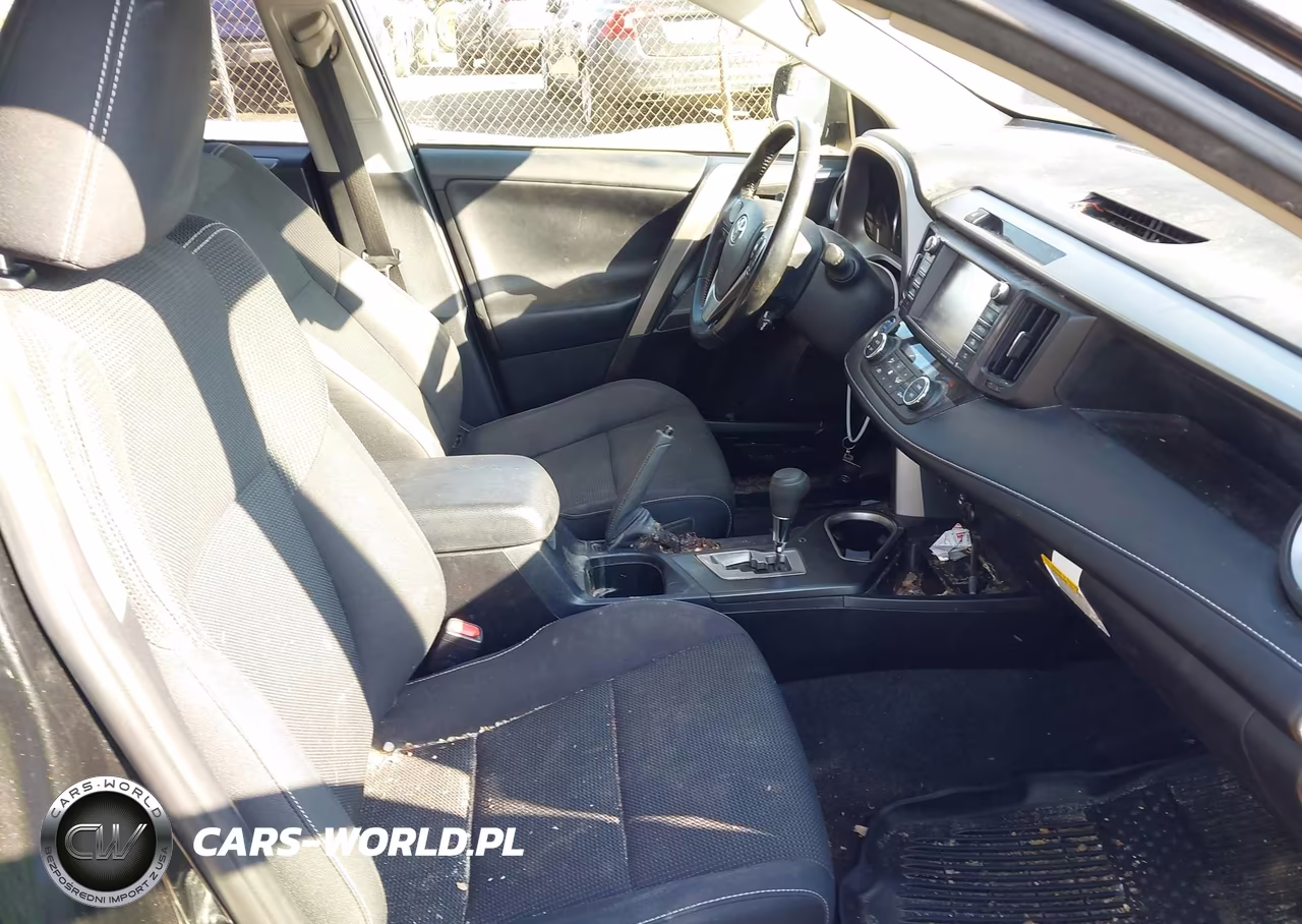 2018 Toyota Rav4 Hybrid Xle VIN:JTMRJREV3JD174068 - 5