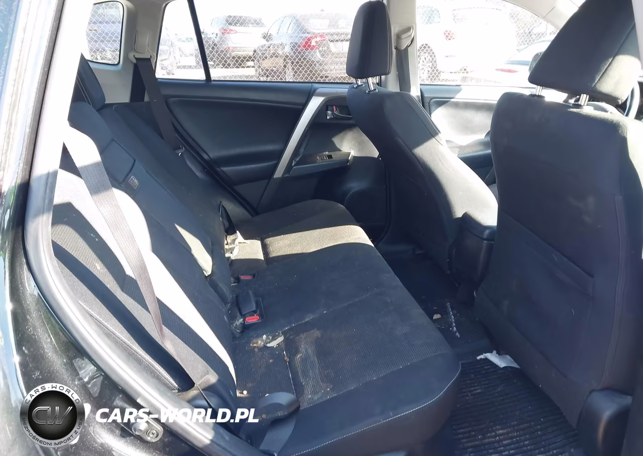 2018 Toyota Rav4 Hybrid Xle VIN:JTMRJREV3JD174068 - 8
