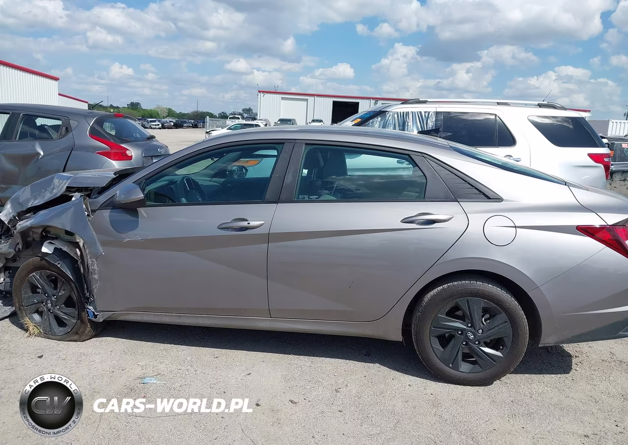 2023 Hyundai Elantra Sel VIN:KMHLM4AG7PU543963 - 15
