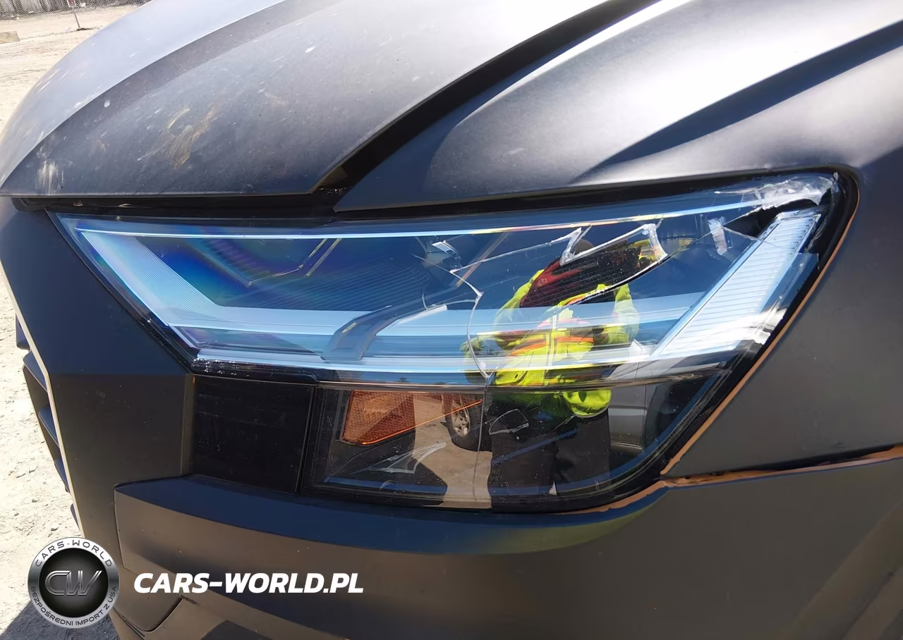 2019 Audi Q8 55 Premium VIN:WA1BVAF16KD007265 - 17