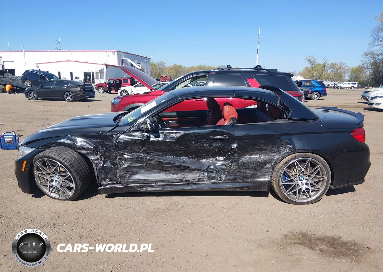 2017 BMW M4 VIN:WBS3U9C55HP970659 - 14