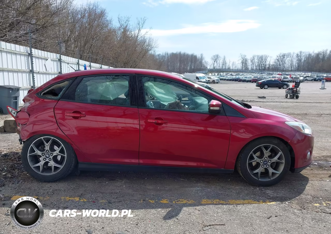 2014 Ford Focus Se VIN:1FADP3F23EL214421 - 13