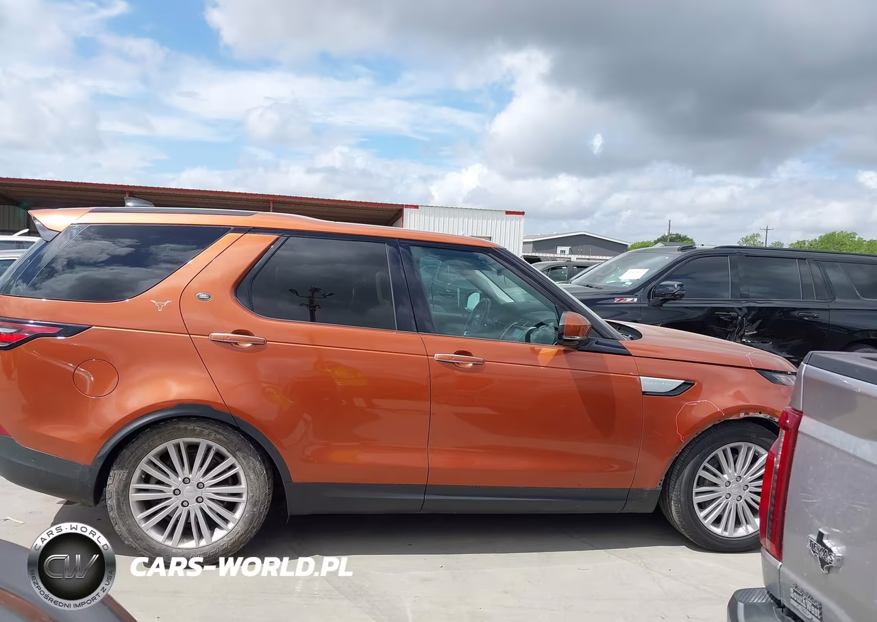 2018 Land Rover Discovery Hse Luxury VIN:SALRT2RV0JA050331 - 14