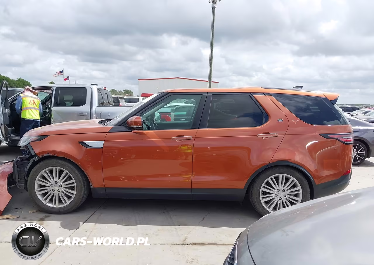 2018 Land Rover Discovery Hse Luxury VIN:SALRT2RV0JA050331 - 15