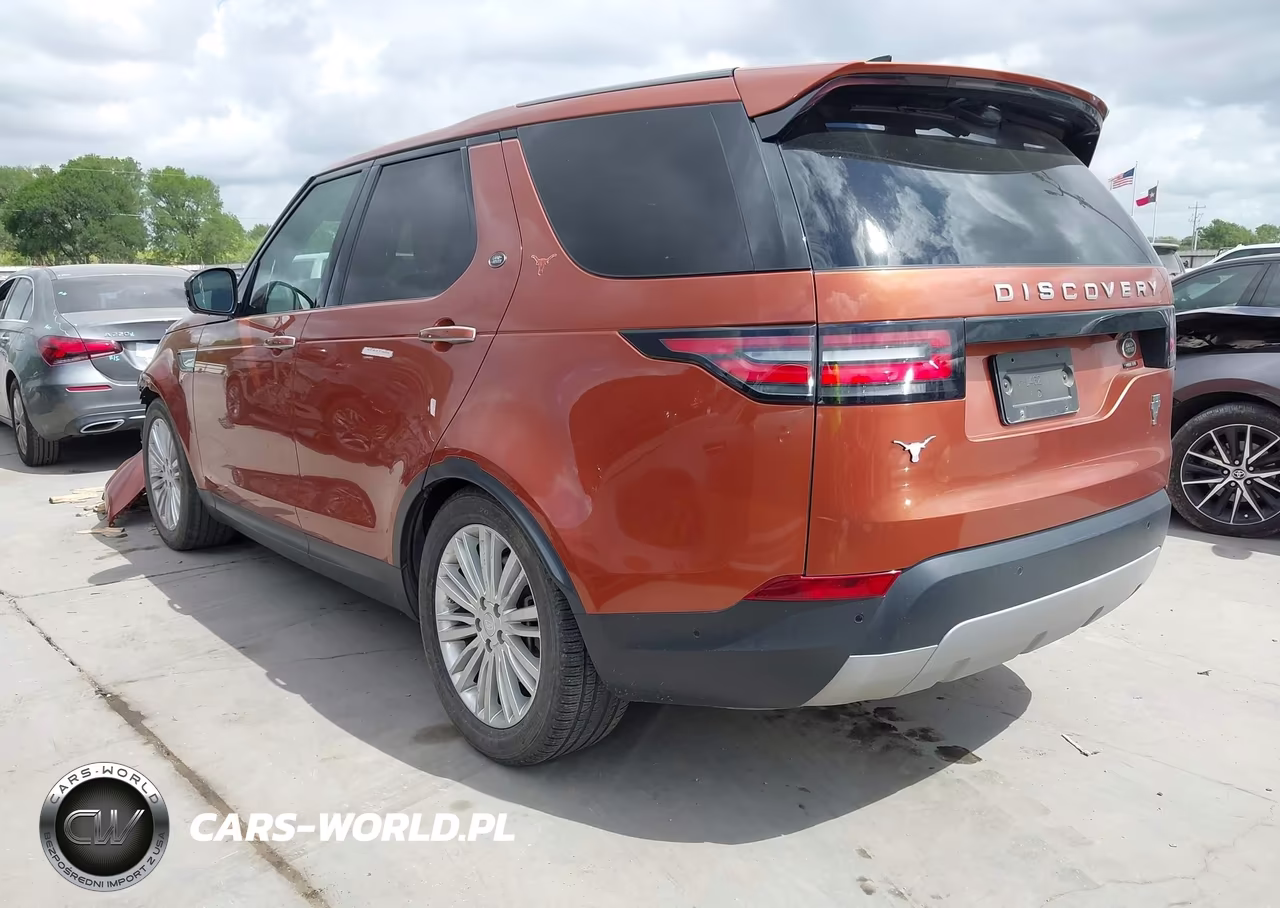 2018 Land Rover Discovery Hse Luxury VIN:SALRT2RV0JA050331 - 3