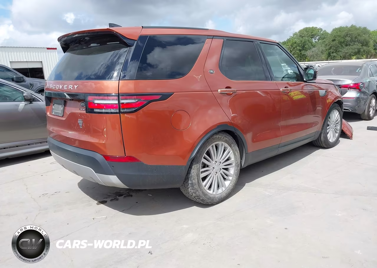 2018 Land Rover Discovery Hse Luxury VIN:SALRT2RV0JA050331 - 4