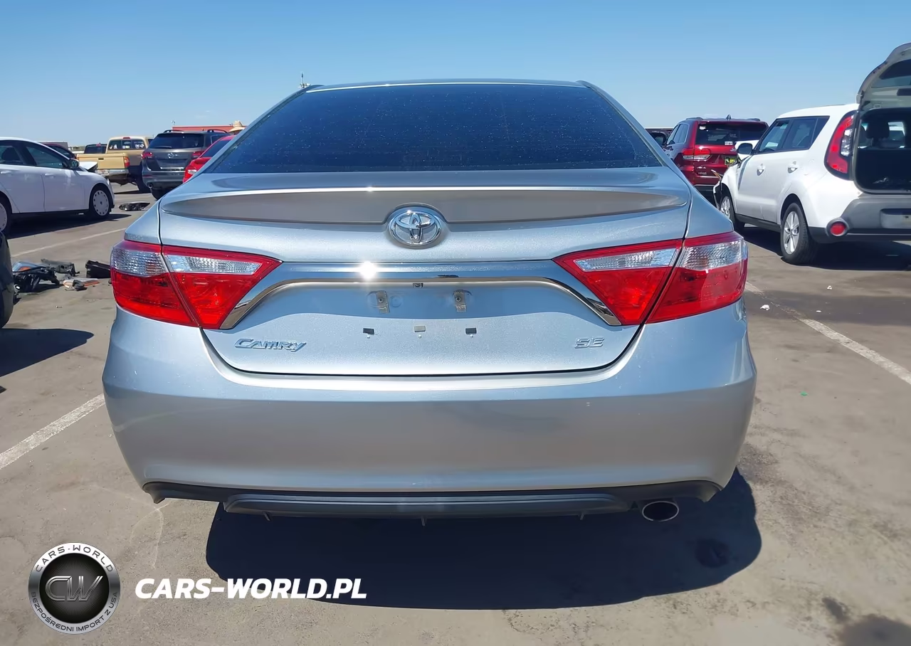 2017 Toyota Camry Se VIN:4T1BF1FK0HU631675 - 16