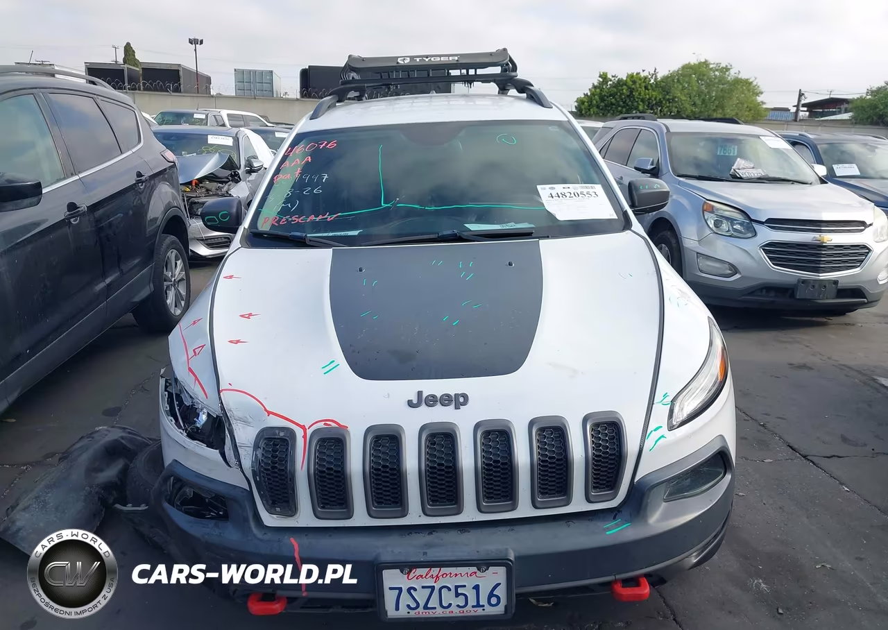2016 Jeep Cherokee Trailhawk VIN:1C4PJMBS0GW278034 - 13