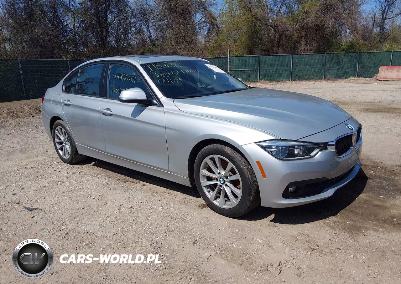 2018 BMW 320I xDrive – zdjęcie 1 z 17