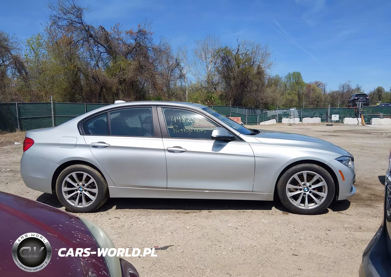 2018 BMW 320I xDrive VIN:WBA8A3C51JA494614 - 13