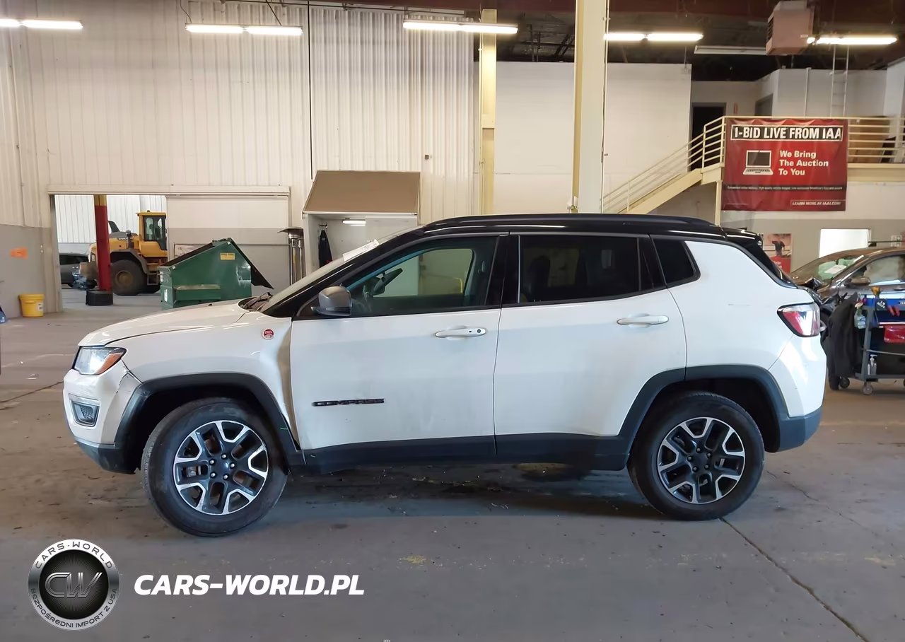 2020 Jeep Compass Trailhawk 4X4 VIN:3C4NJDDB2LT184628 - 14