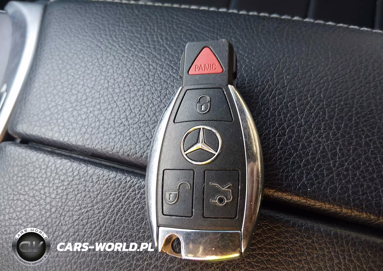 2018 Mercedes-Benz C 350E VIN:55SWF4HB6JU270860 - 11