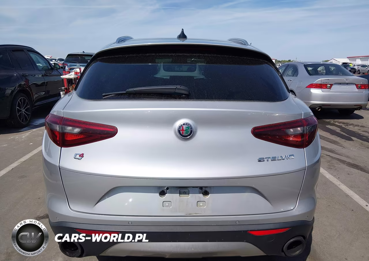 2018 Alfa Romeo Stelvio Ti Awd VIN:ZASFAKBN6J7C15975 - 16