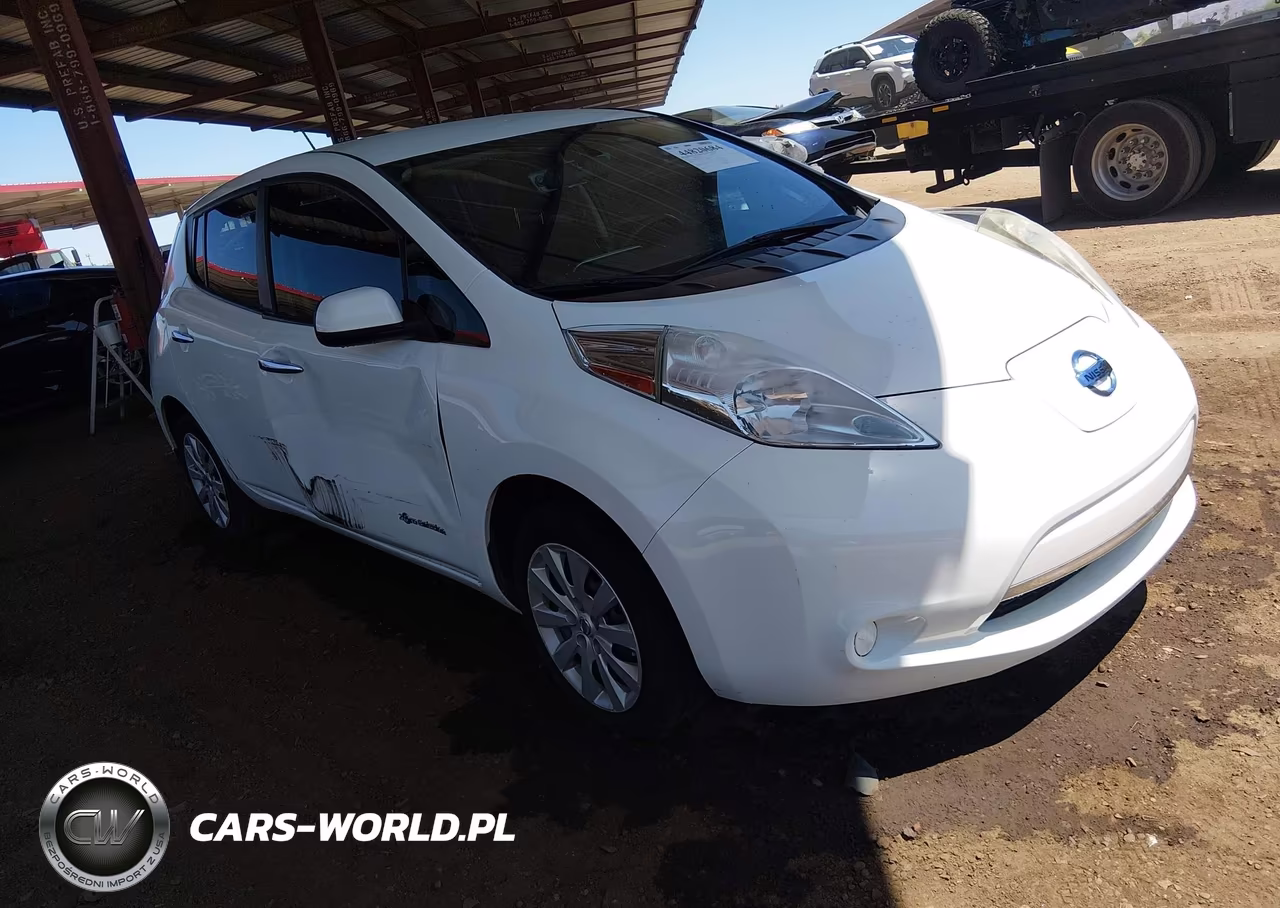 2015 Nissan Leaf S