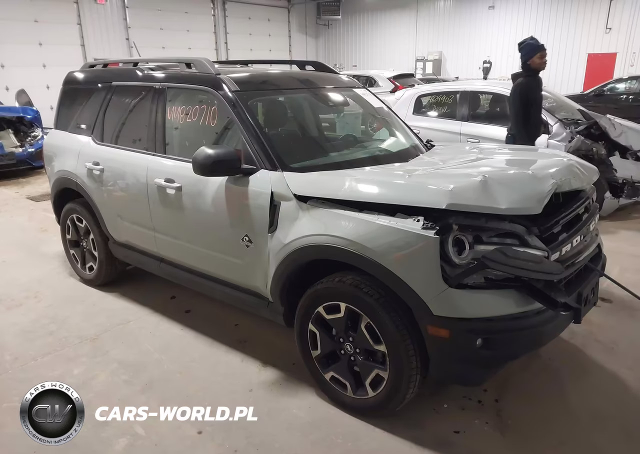 2022 Ford Bronco Sport Outer Banks – zdjęcie 1 z 16