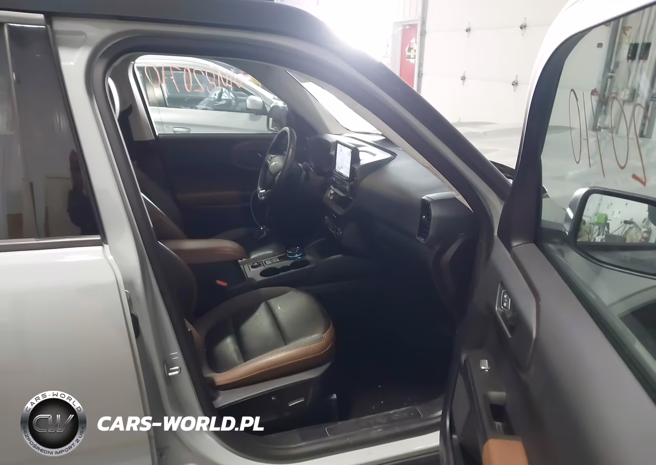 2022 Ford Bronco Sport Outer Banks VIN:3FMCR9C67NRE23569 - 5