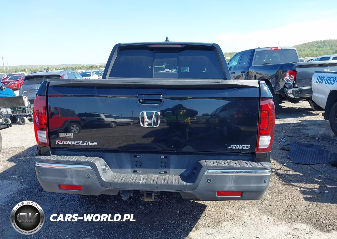 2017 Honda Ridgeline Rtl-E VIN:5FPYK3F7XHB031926 - 17