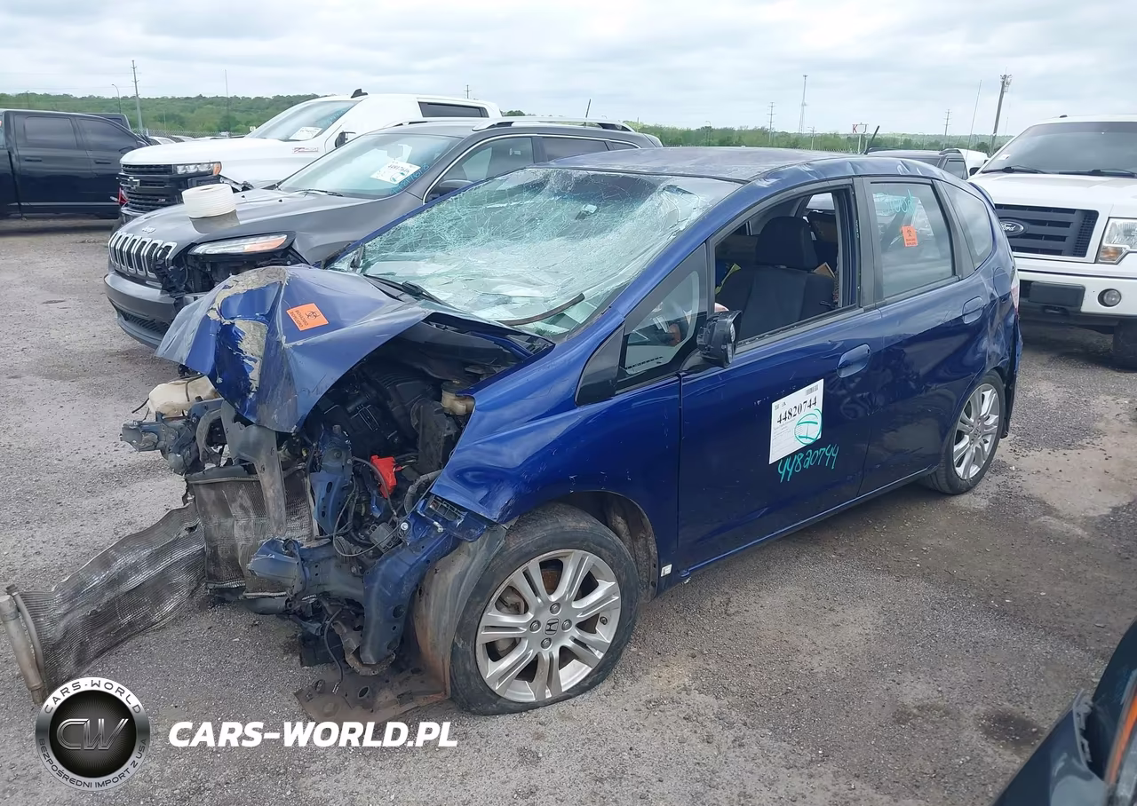 2011 Honda Fit Sport VIN:JHMGE8H51BC015198 - 2