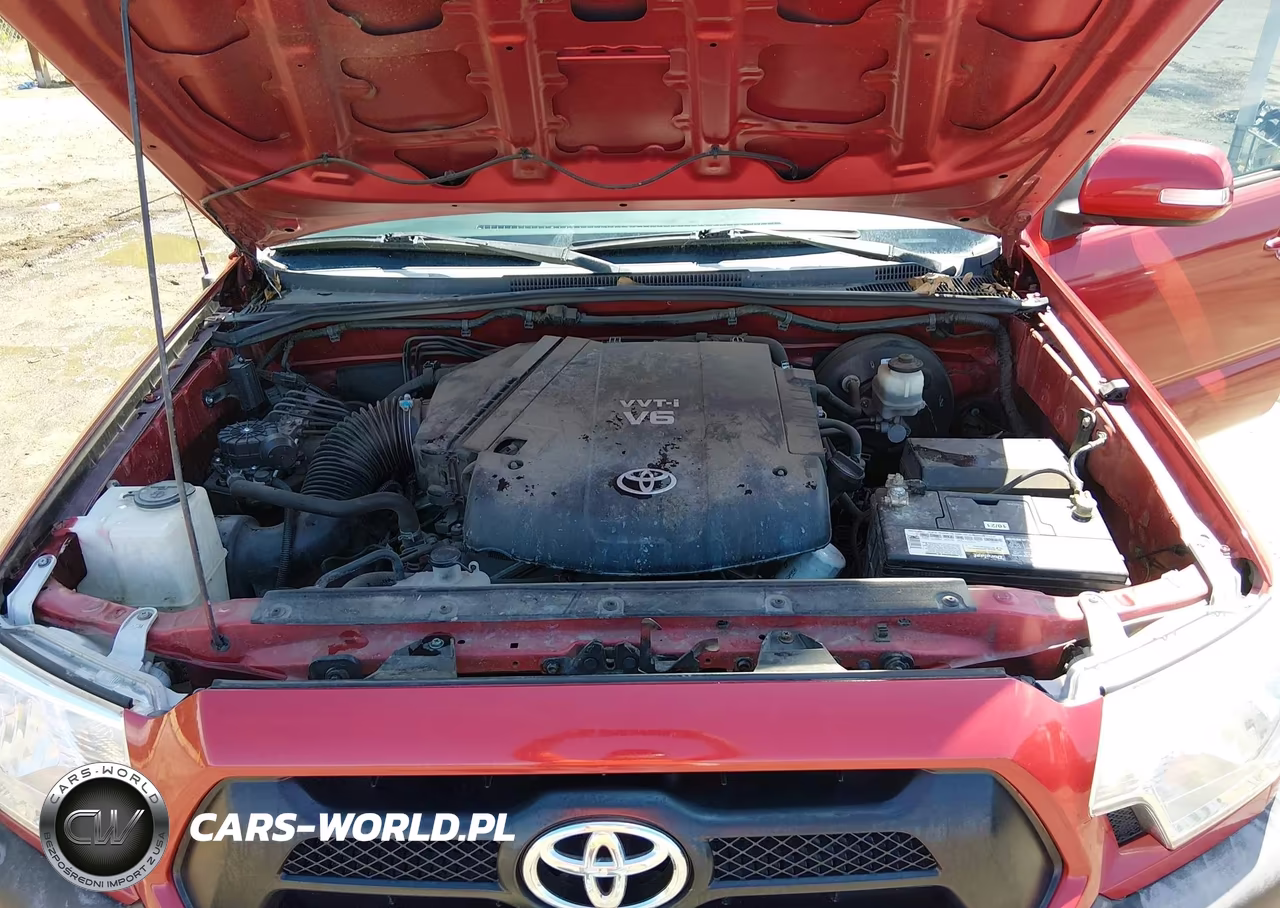 2012 Toyota Tacoma Prerunner V6 VIN:3TMJU4GN8CM136623 - 10