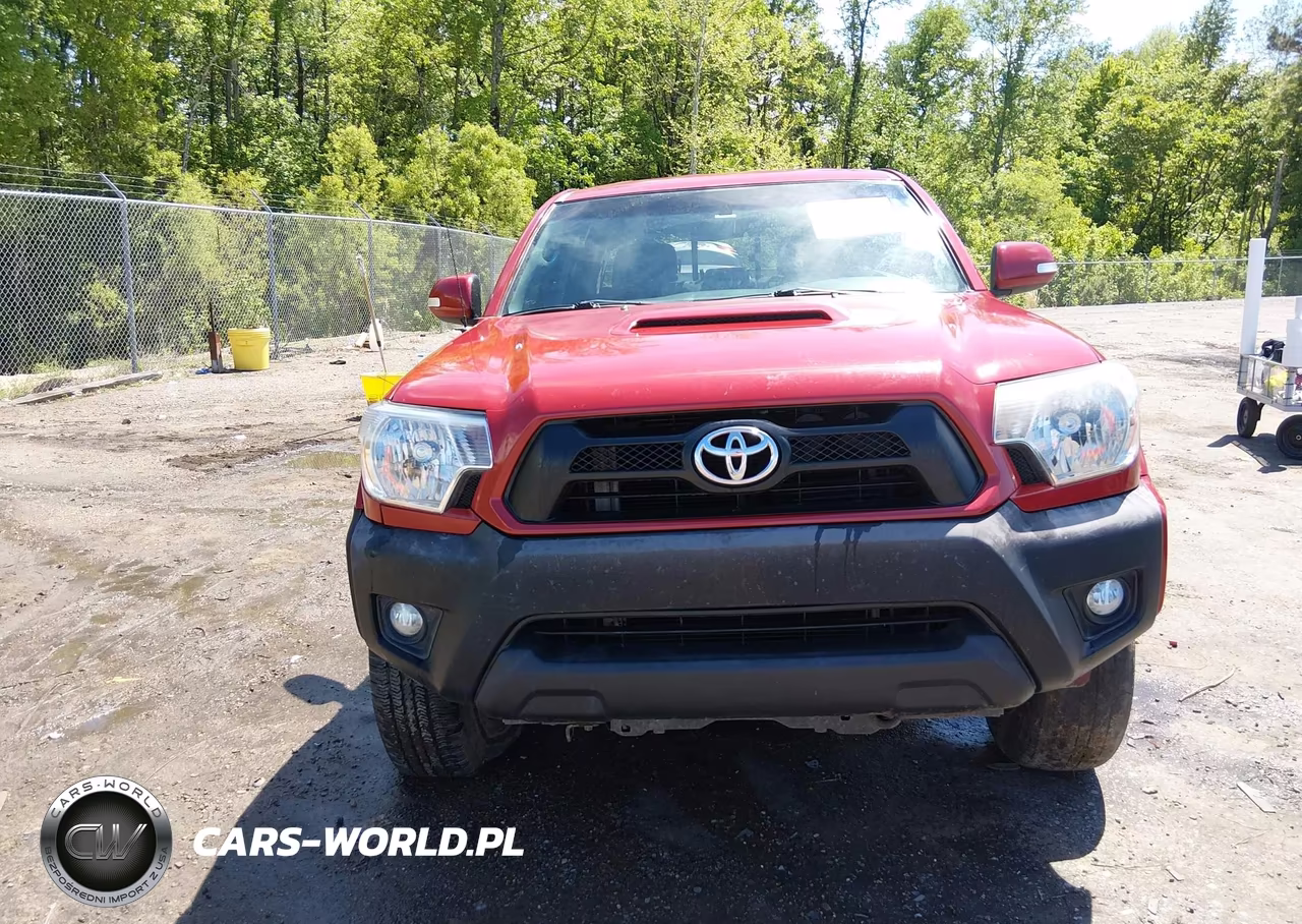 2012 Toyota Tacoma Prerunner V6 VIN:3TMJU4GN8CM136623 - 13