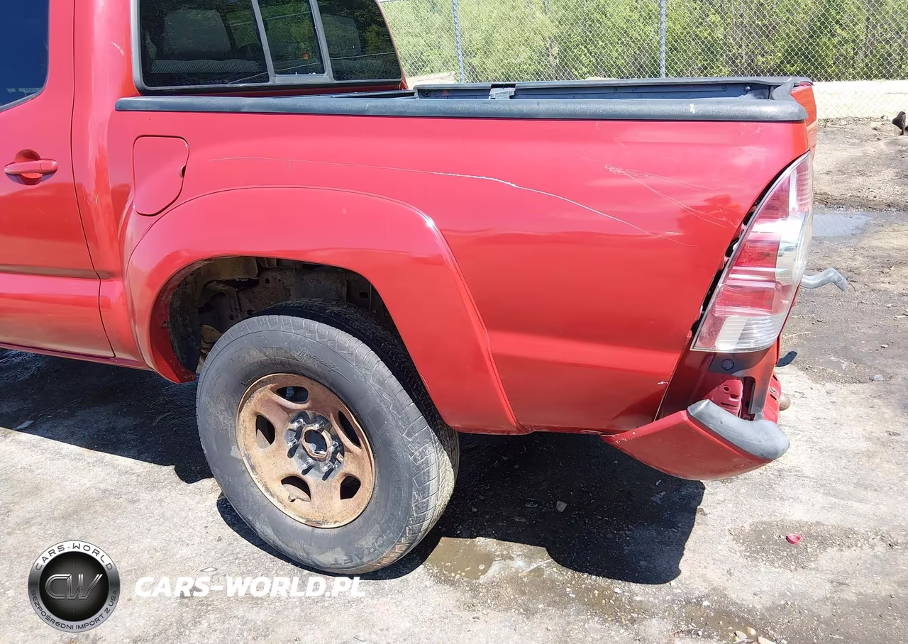 2012 Toyota Tacoma Prerunner V6 VIN:3TMJU4GN8CM136623 - 18