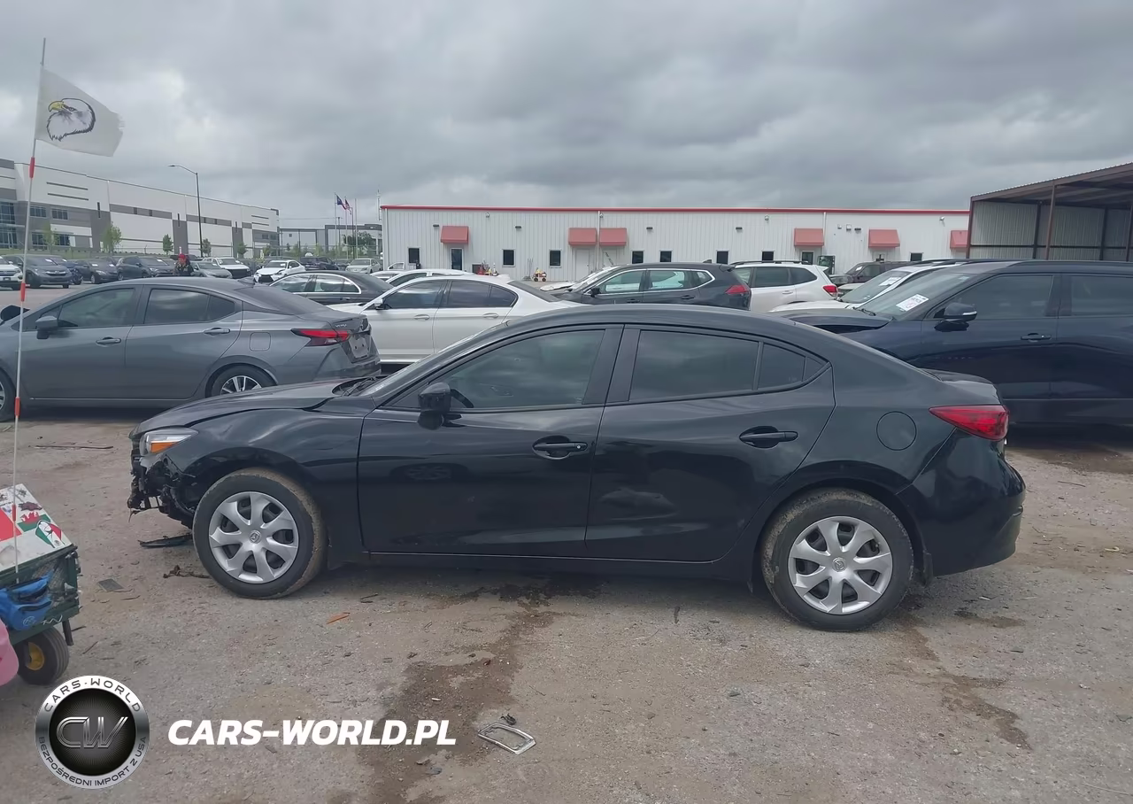 2018 Mazda Mazda3 Sport VIN:3MZBN1U73JM264509 - 14