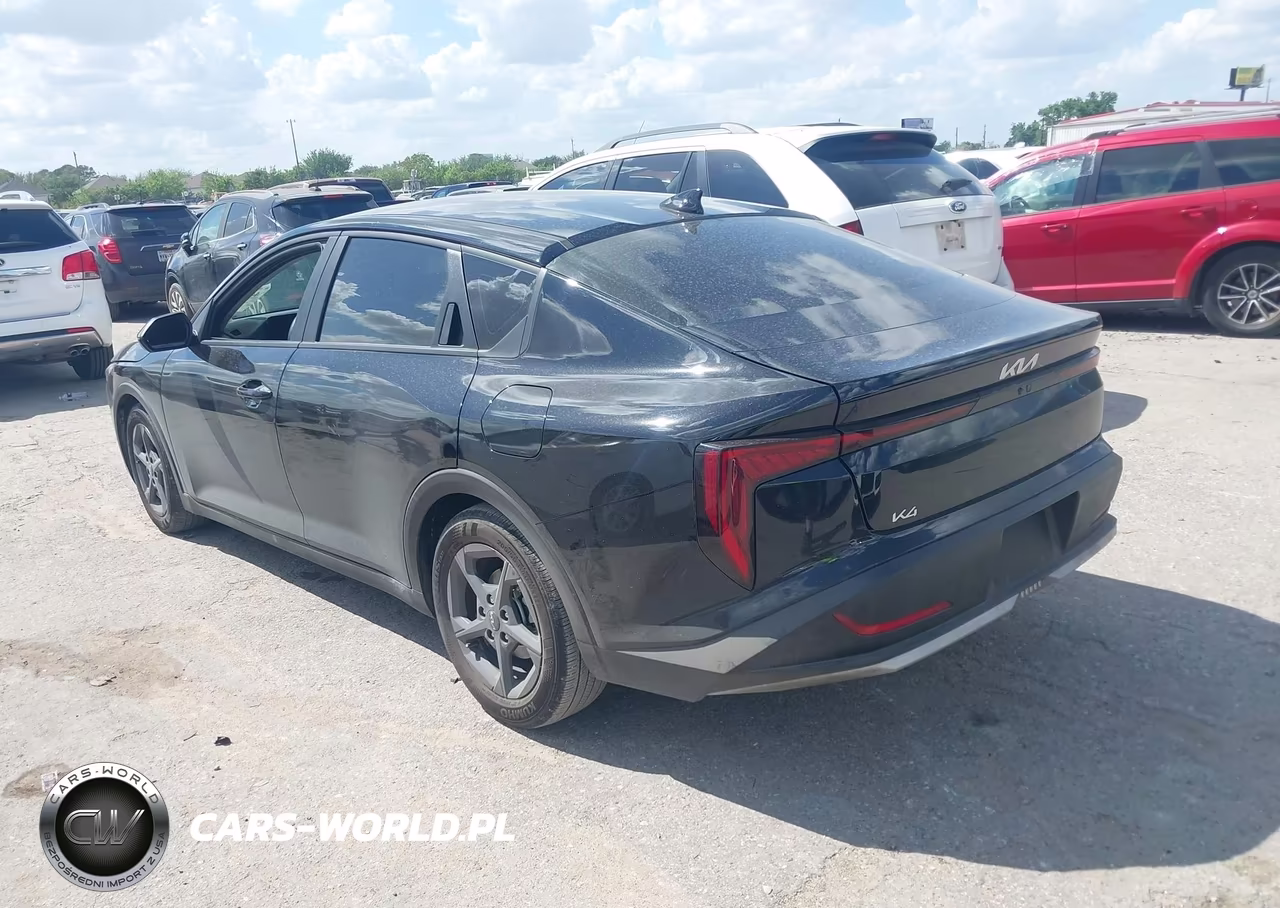 2025 Kia K4 Lxs VIN:3KPFT4DE1SE020167 - 3