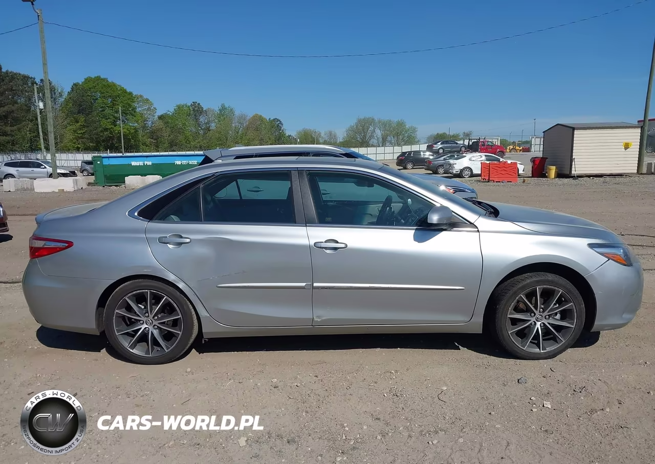 2015 Toyota Camry Xse VIN:4T1BF1FK8FU935706 - 13