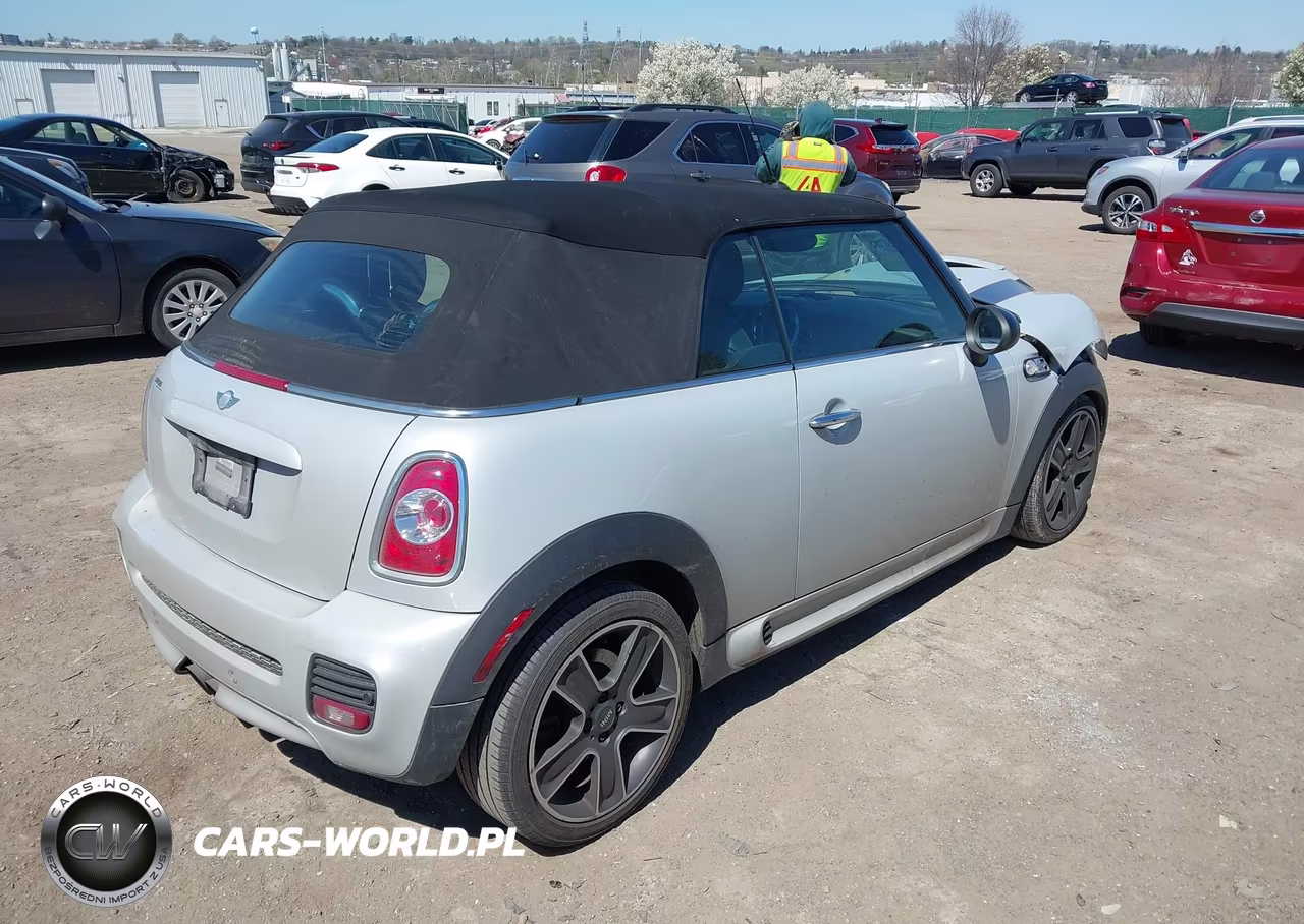 2014 Mini Convertible John Cooper Works VIN:WMWMR9C56ET499473 - 4