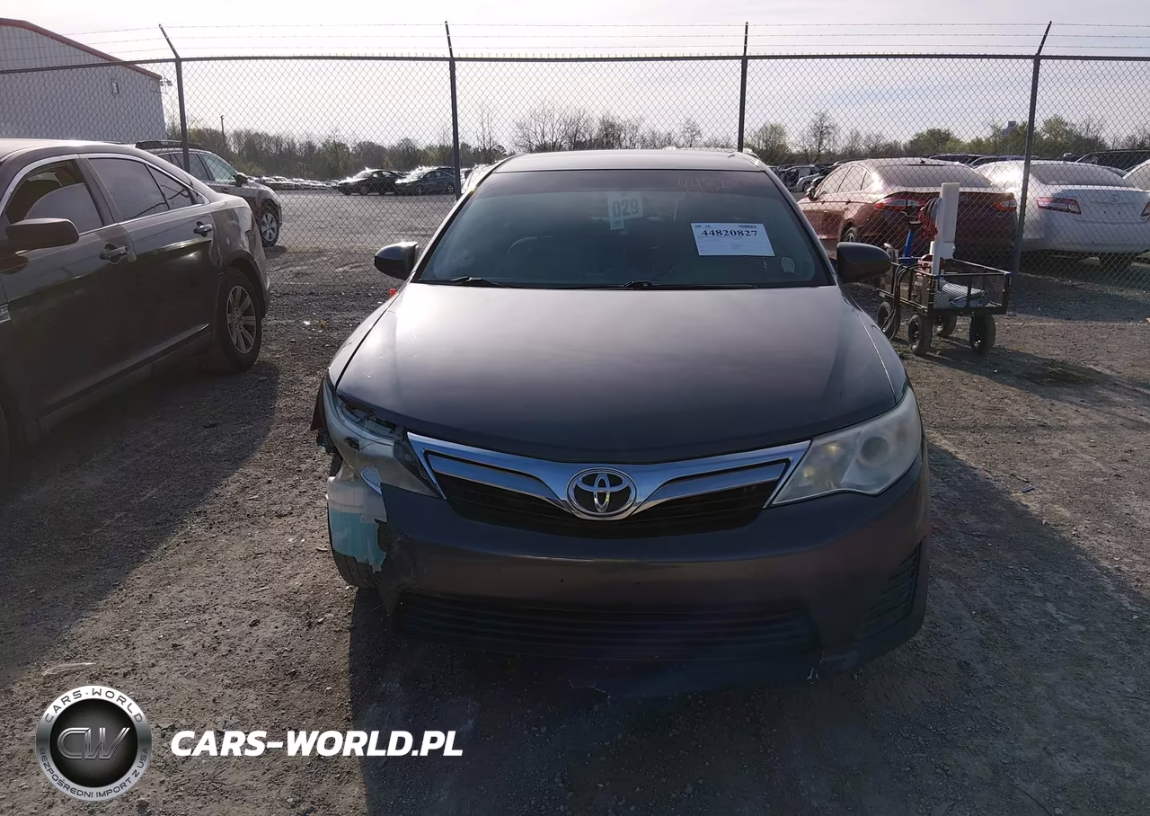 2013 Toyota Camry Le VIN:4T4BF1FK7DR288797 - 12
