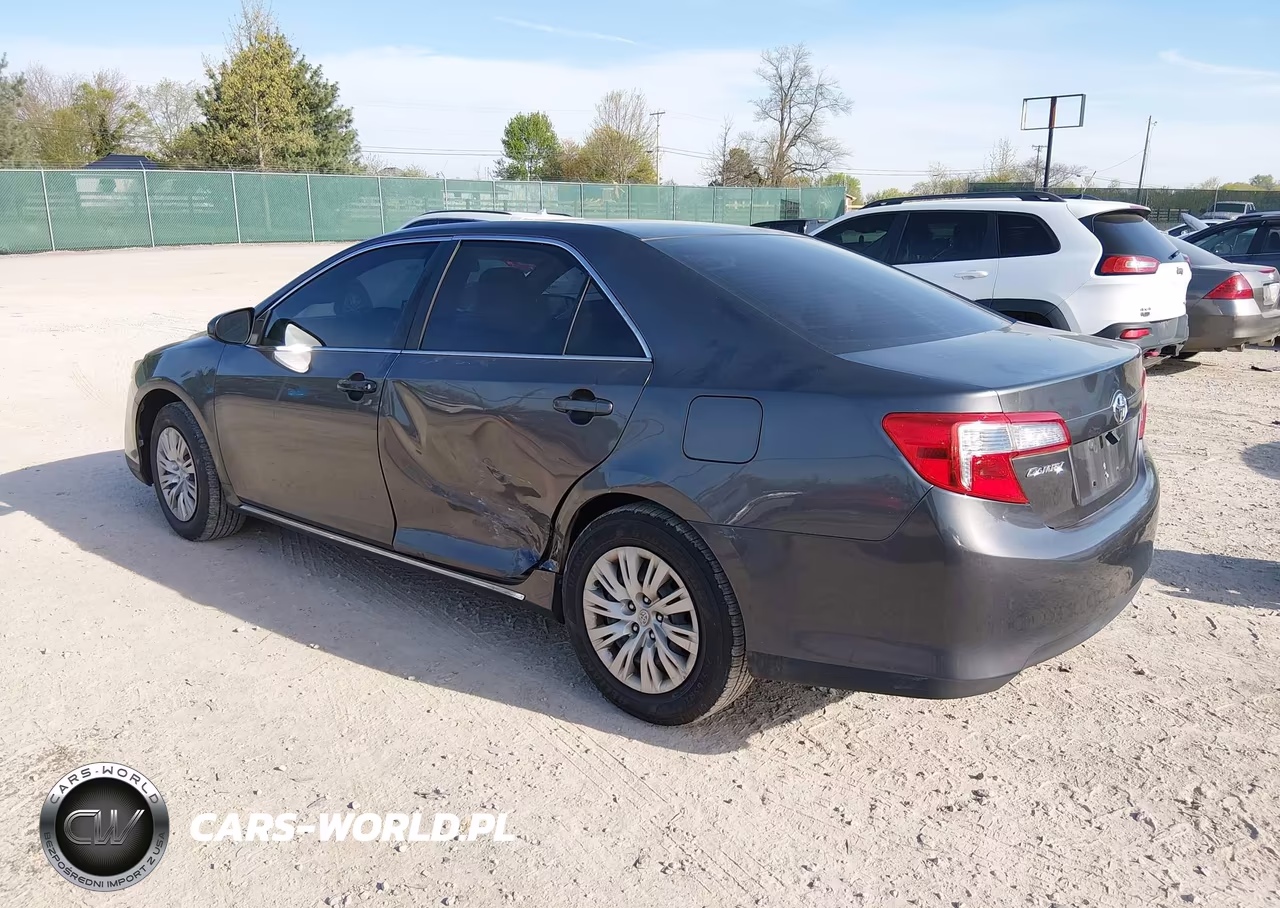 2013 Toyota Camry Le VIN:4T4BF1FK7DR288797 - 3