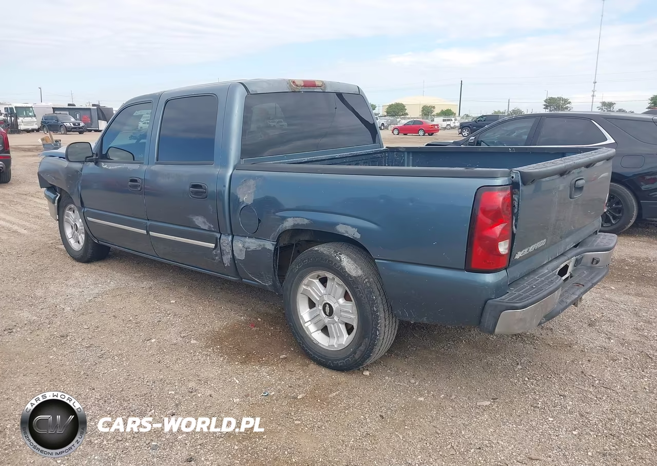 2007 Chevrolet Silverado 1500 Classic Ls VIN:2GCEC13V071125587 - 3