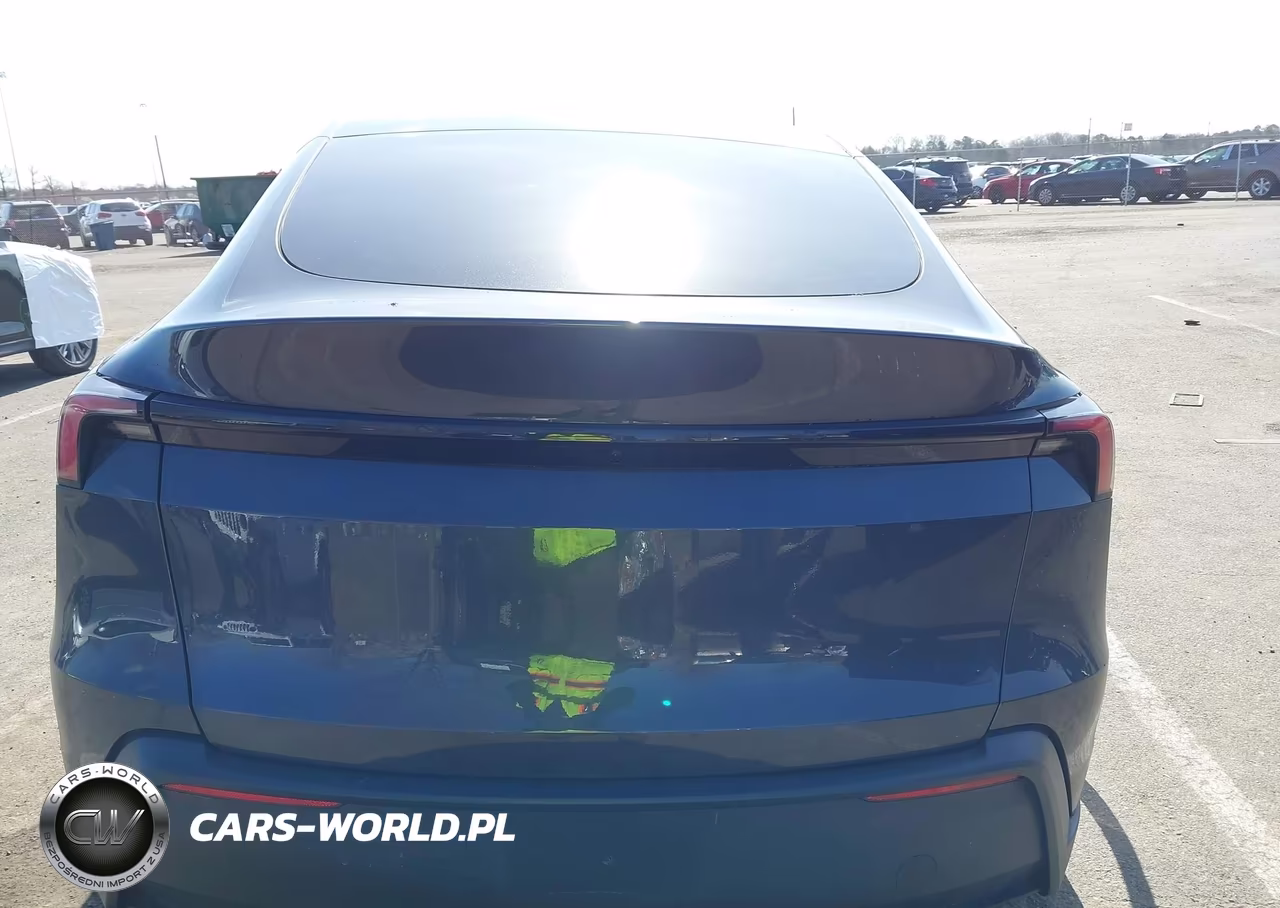 2026 Tesla Model Y Premium Rear-Wheel Drive-Standard Rear-Wheel Drive VIN:7SAYGDED6TA590597 - 15