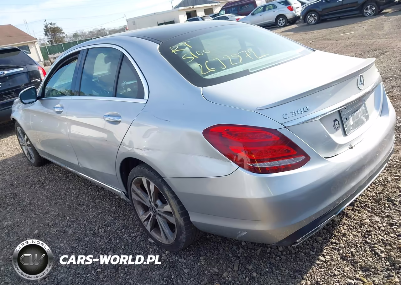 2018 Mercedes-Benz C 300 4Matic VIN:55SWF4KB4JU259882 - 13