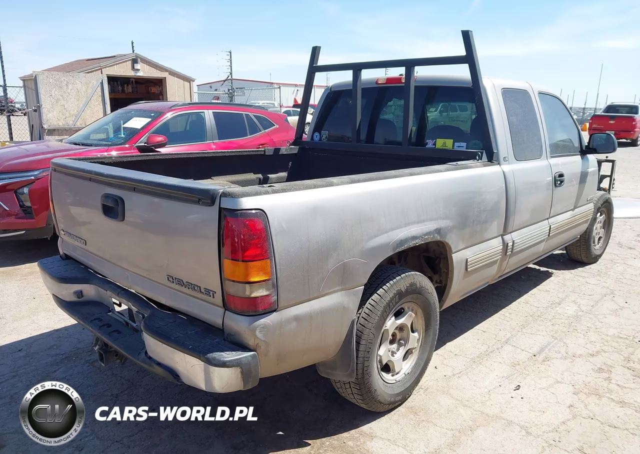 2002 Chevrolet Silverado 1500 Ls VIN:2GCEC19T321196085 - 4