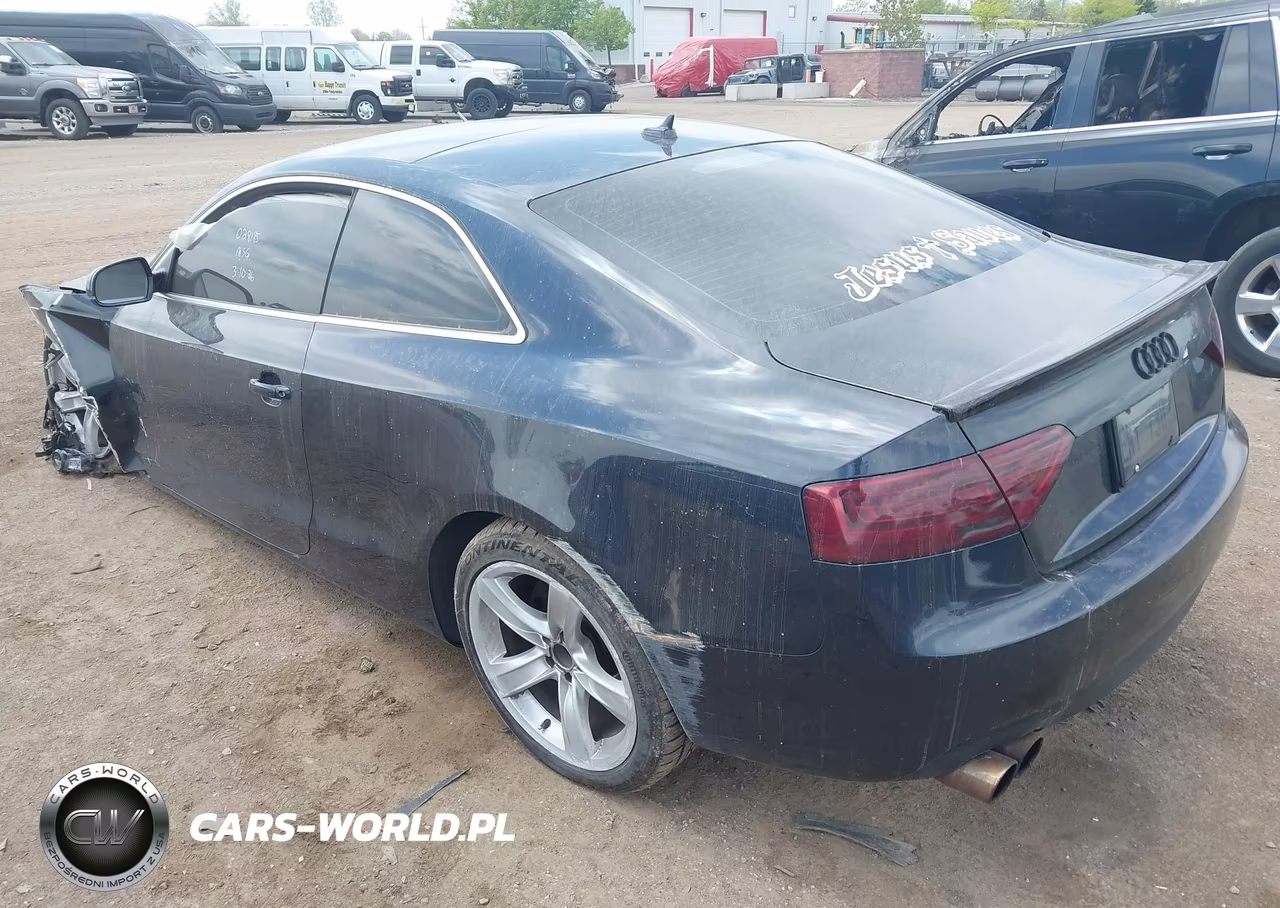 2013 Audi A5 2.0T Premium VIN:WAUGFAFR3DA028185 - 3