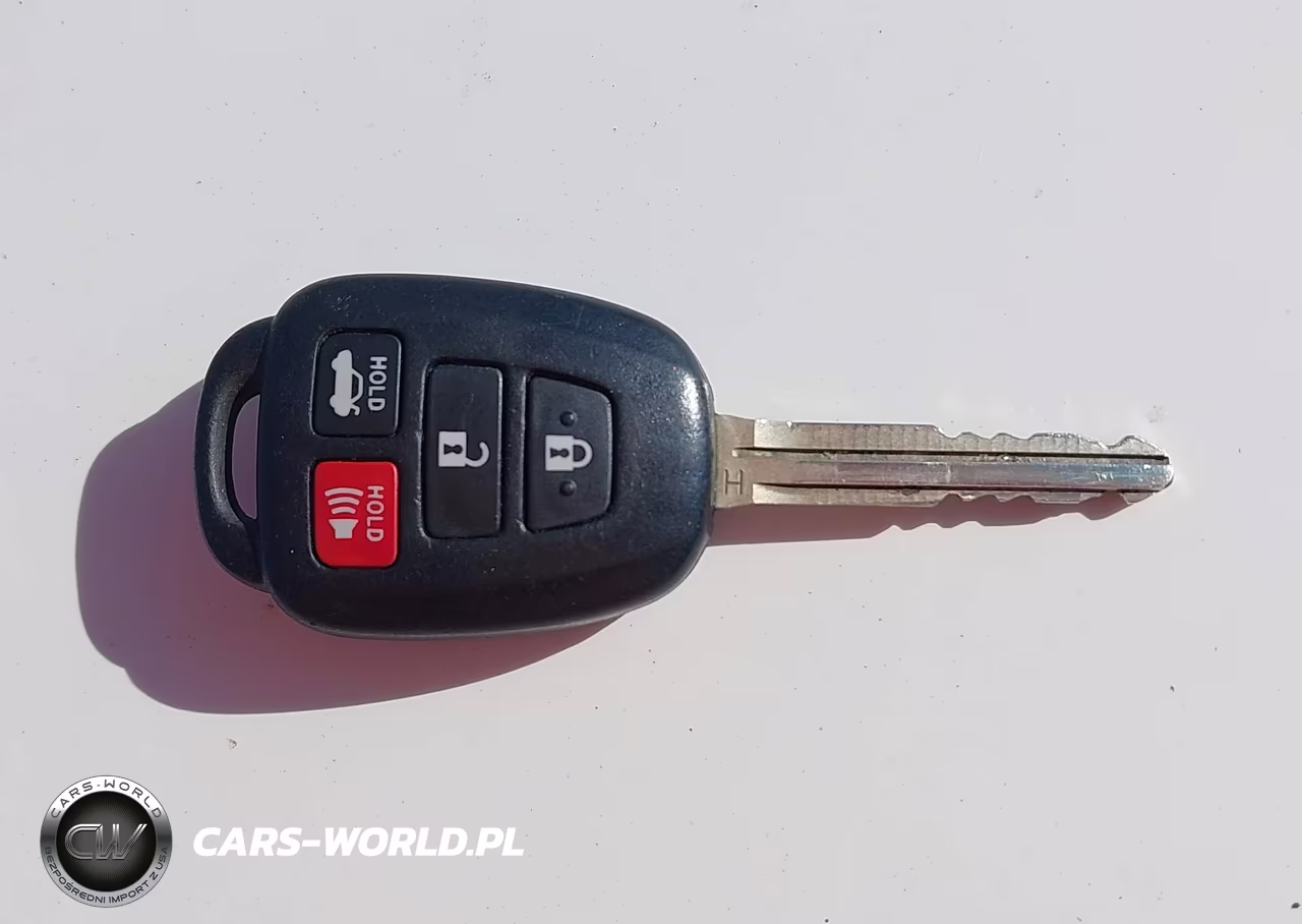 2015 Toyota Corolla Le Plus VIN:5YFBURHE6FP179953 - 11