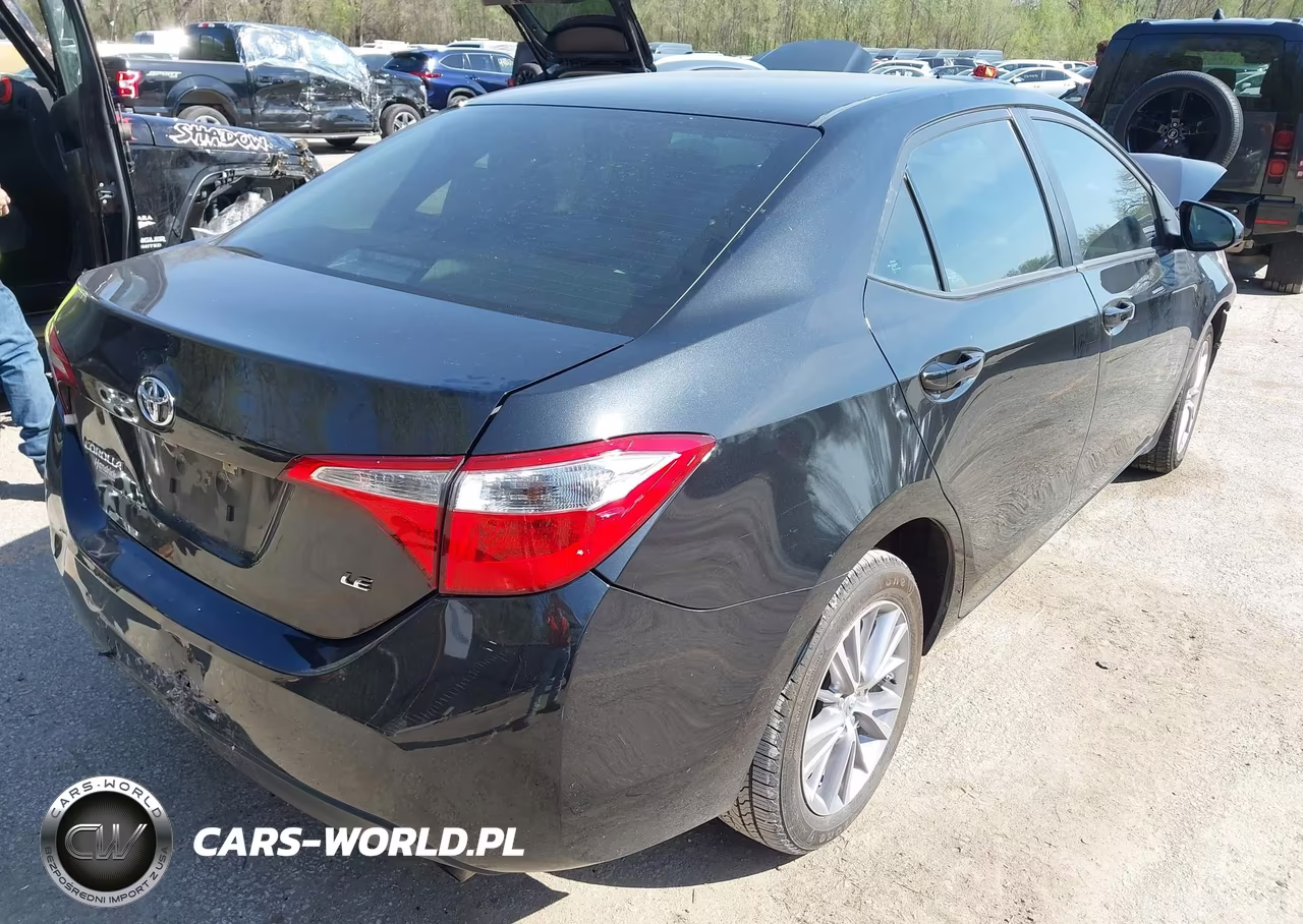 2015 Toyota Corolla Le Plus VIN:5YFBURHE6FP179953 - 4
