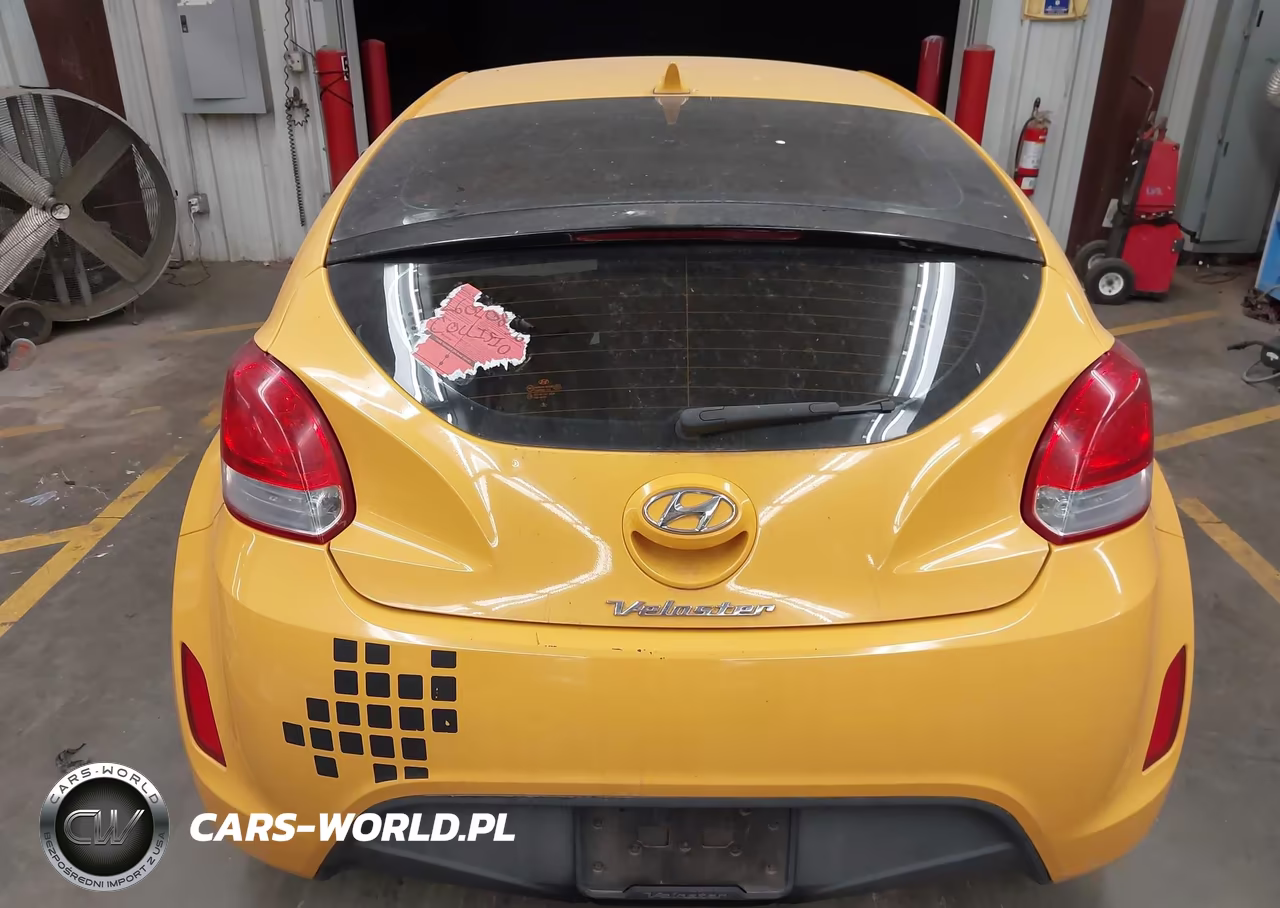 2013 Hyundai Veloster Base W-Black VIN:KMHTC6AD0DU172466 - 15