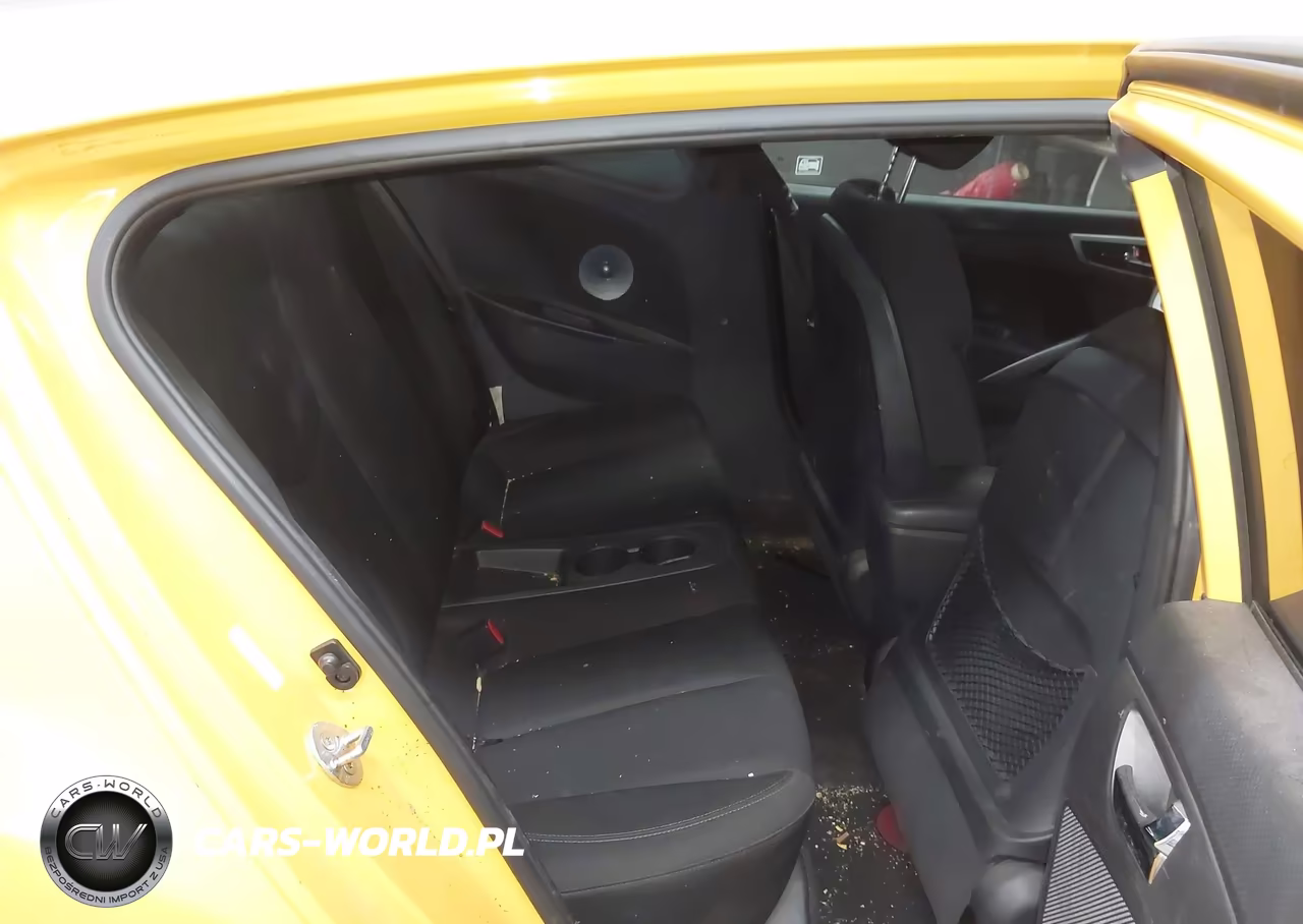 2013 Hyundai Veloster Base W-Black VIN:KMHTC6AD0DU172466 - 8