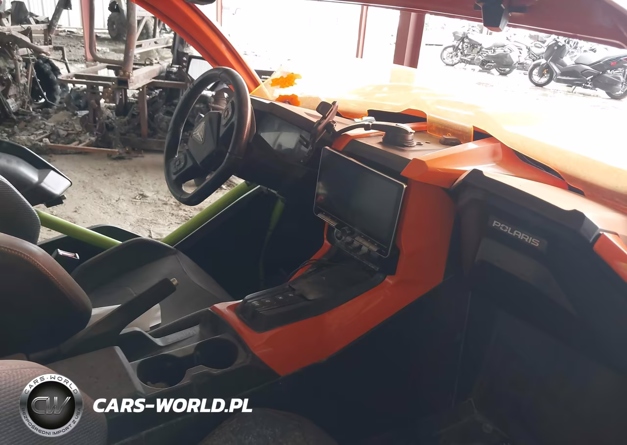 2022 Polaris Slingshot R VIN:57XAARHB1N8152915 - 5