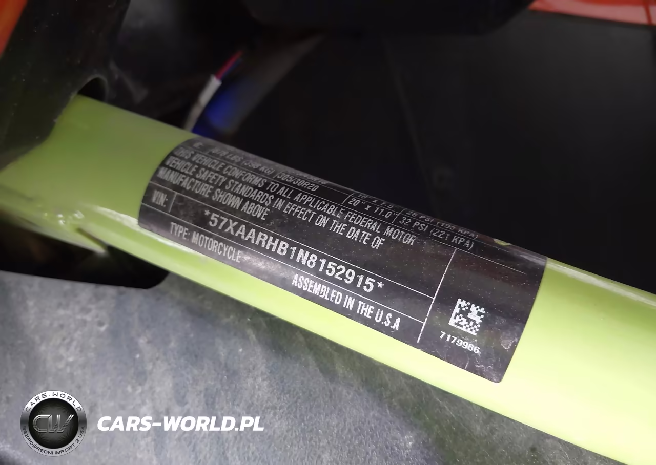 2022 Polaris Slingshot R VIN:57XAARHB1N8152915 - 9