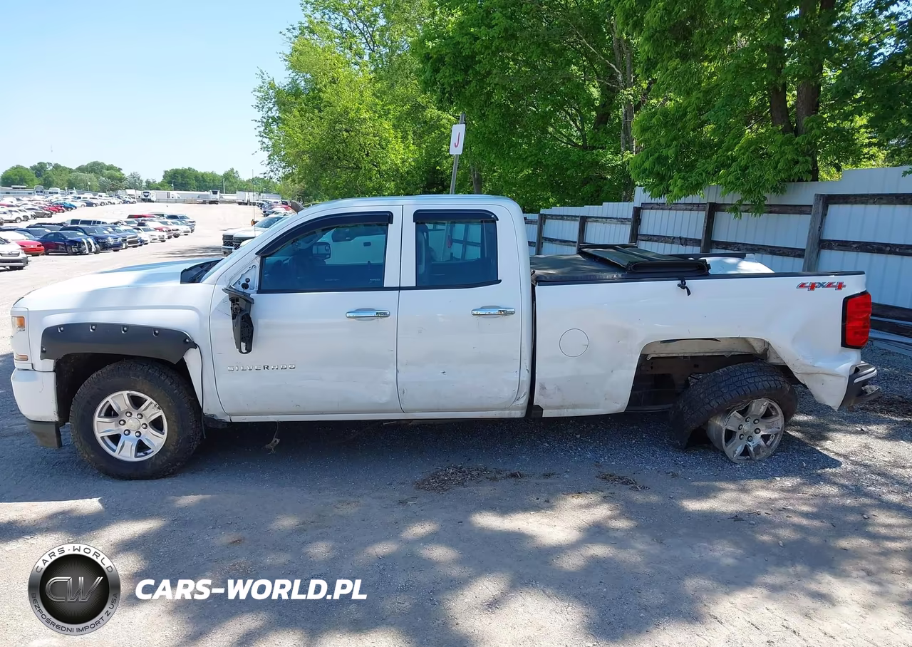 2017 Chevrolet Silverado 1500 Wt VIN:1GCVKNEH2HZ139517 - 14