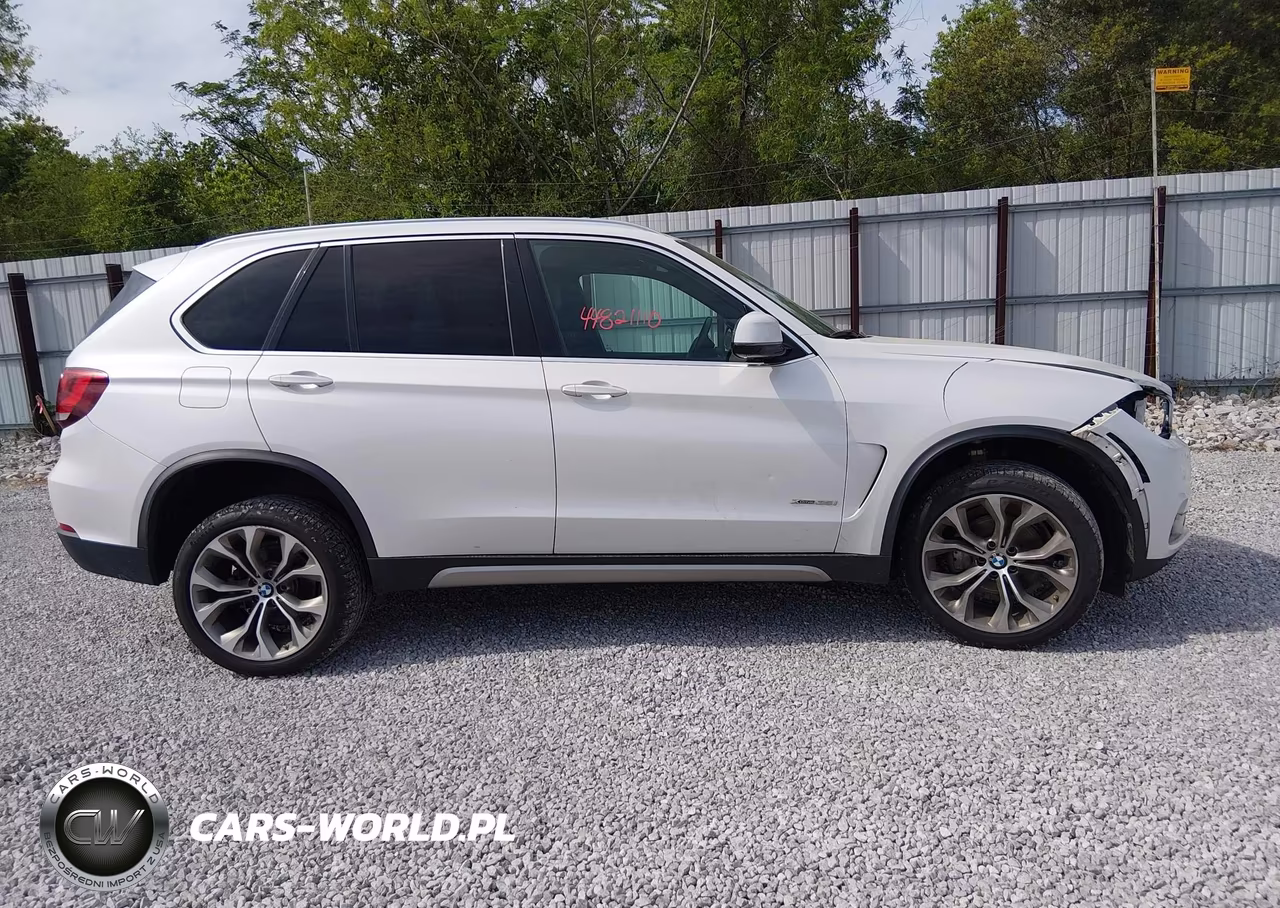 2017 BMW X5 xDrive35I VIN:5UXKR0C57H0V65698 - 13